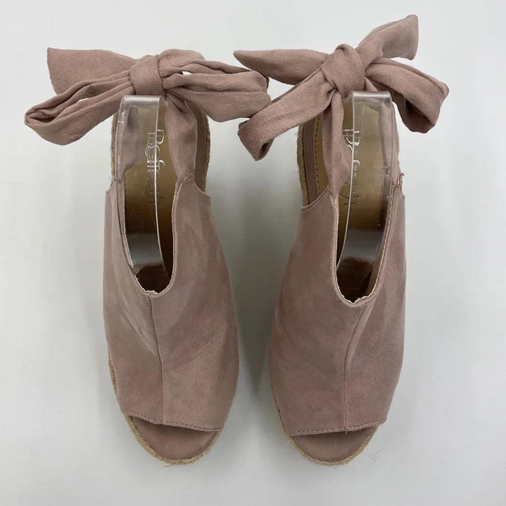Refresh EUC Miya Pink Suede Espadrille Wedges Ribbon Tie Back Open Toe Size 8.5